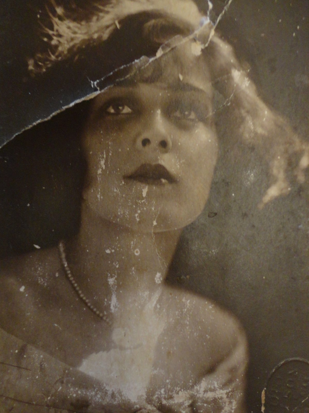 How Old Is Albedo in Yu Yu Hakusho if Albedo Isnt a